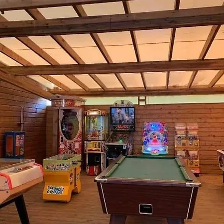 Campsite Mobil-home A Valras-plage Au Les Sables Du Midi Serignan