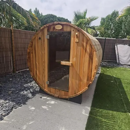 Mobil-home A Valras-plage Au Les Sables Du Midi Campsite *