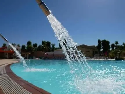 Campsite Mobil-home A Valras-plage Au Les Sables Du Midi Serignan